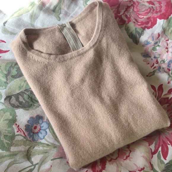 Vtg Y2K NEIMAN MARCUS sz Medium 100% Pure Cashmere Crewneck Sweater ZipBack Tan - Picture 2 of 11